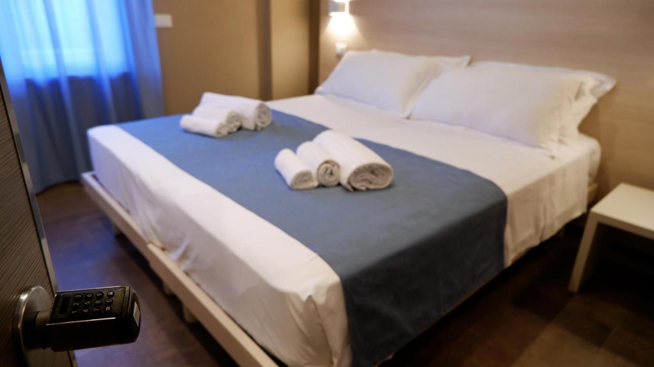 Pianomare Riviera Apartments And Rooms インペリア エクステリア 写真
