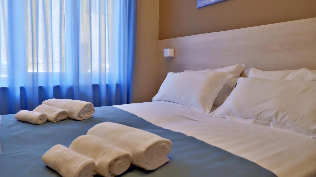 Pianomare Riviera Apartments And Rooms インペリア エクステリア 写真
