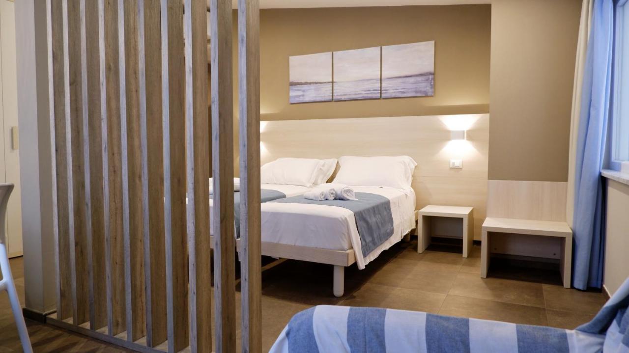 Pianomare Riviera Apartments And Rooms インペリア エクステリア 写真