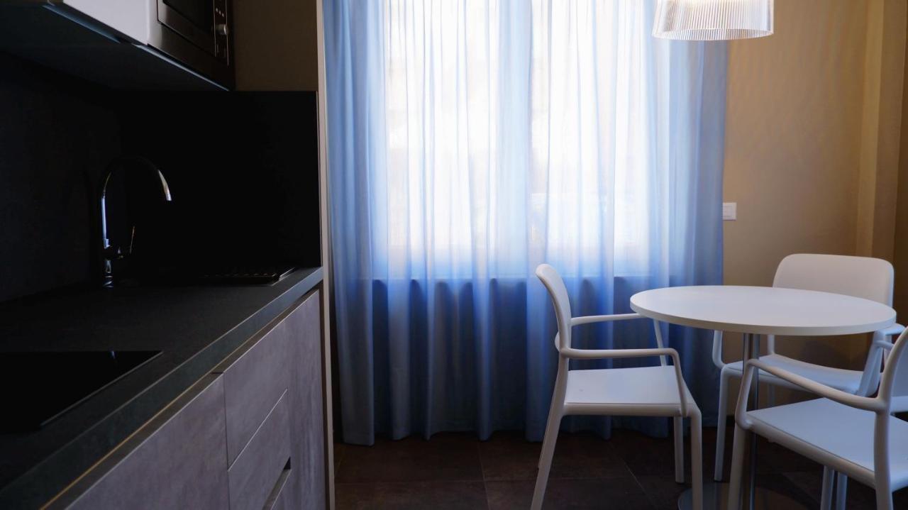 Pianomare Riviera Apartments And Rooms インペリア エクステリア 写真