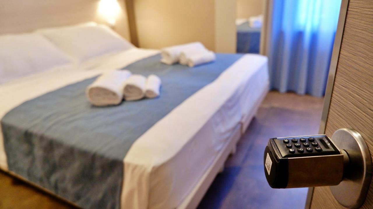 Pianomare Riviera Apartments And Rooms インペリア エクステリア 写真