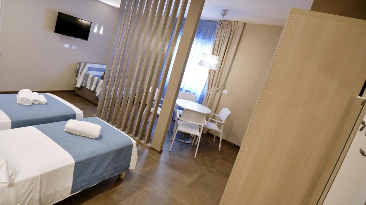 Pianomare Riviera Apartments And Rooms インペリア エクステリア 写真