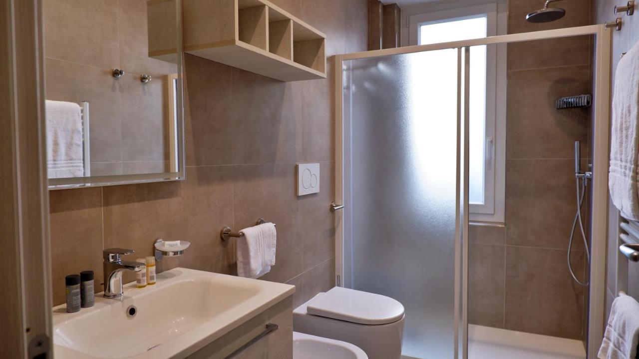 Pianomare Riviera Apartments And Rooms インペリア エクステリア 写真
